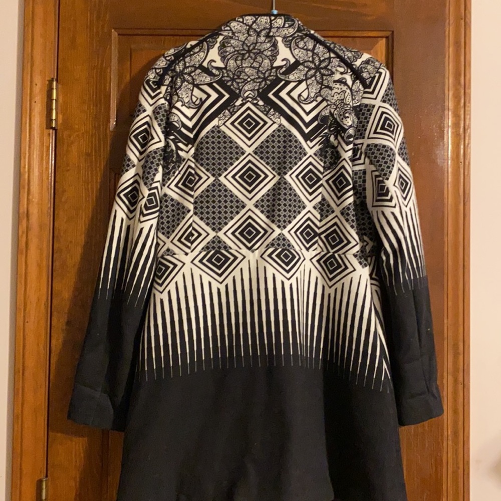 Jacket - Picture 4 of 4